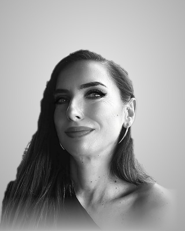 Portrait de Théa, responsable des dossiers de reprise chez B-Consulting